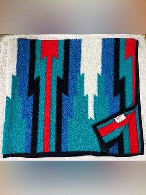Vintage BIEDERLACK Aztec Southwest Blanket 62 x 73 Tribal 80s 90s Teal Red Blue